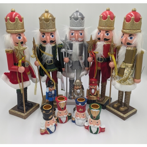 Dziadek do orzechów świąteczna drewniana figurka kolorowa DUŻA Król Berło