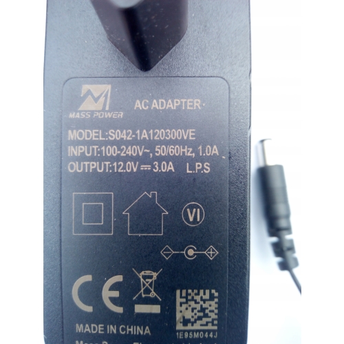 ZASILACZ NISKONAPIĘCIOWY MODEL S042-1A120300VE 12V