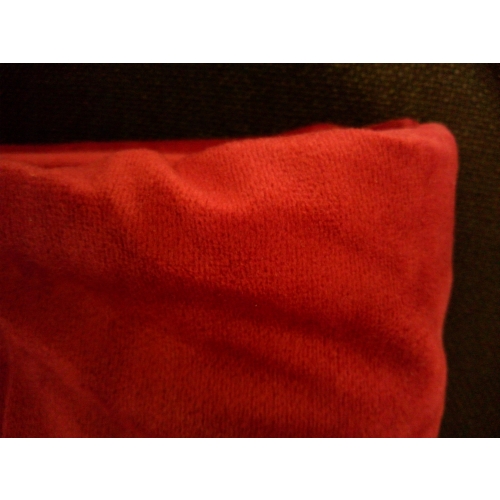 OBRUS AKSAMITNY GLAMOUR 145 X 250CM CZARNO SREBRNY