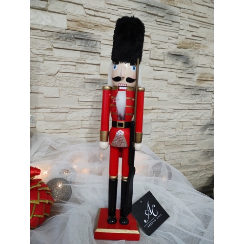 DZIADEK DO ORZECHÓW Z DREWNA KRÓL Z LANCĄ XL 38 CM
