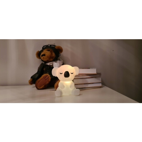 Lampka nocna kolorowa na baterie dla dzieci figurka pies biały siedziący
