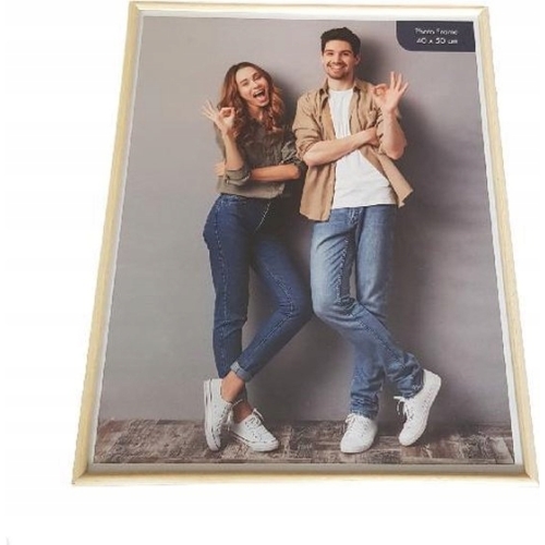 Ramka na zdjęcia ze złotą ramką 40 x 50 cm glamour