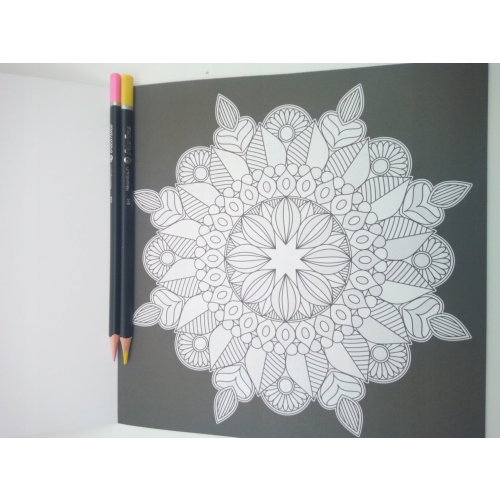 Antystresowa Kolorowanka Malowanka z brokatem 24 szt. MAGIC MANDALA GLITTER