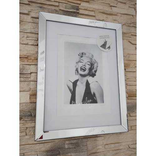 RAMKA NA 8 zdjęć 57 CM X 47 CM mdf