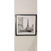 Obraz czarno biały w czarnej ramie 38 x 38cm różne