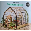 Drewniany model domku szklarnia 3D LED puzzle DIY