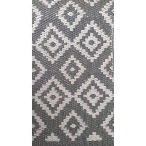 DYWANIK ZEWNĘTRZNY na BALKON i TARAS 120 x 180 CM DUŻY WODOODPORNY BEŻOWY 1