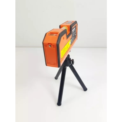 POZIOMICA LASEROWA MAGNETYCZNA ZE STATYWEM Werckmann LASER KRZYŻOWY