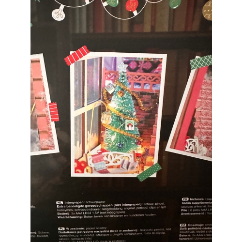 Miniaturowy domek do samodzielnego składania CHRISTMAS BOOK NOOK led 3D