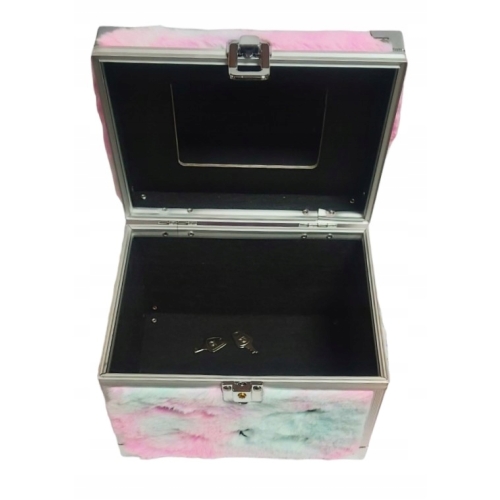 Kosmetyczka pluszowa Selfie Girls z lusterkiem z 4 akcesoriami na prezent 7