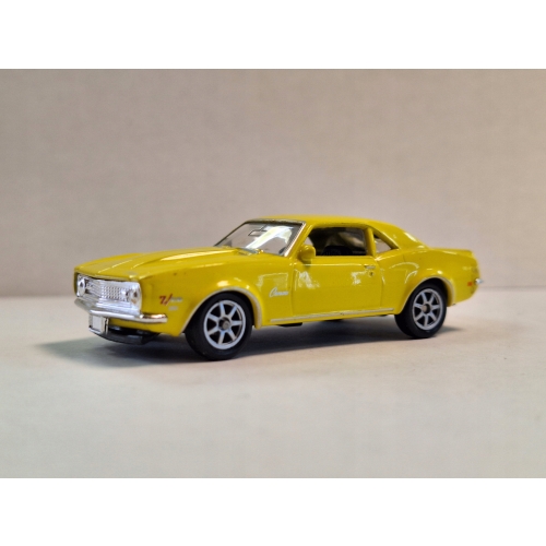 Chevrolet Camaro Z28 metalowy kolekcjonerski model samochodu1:34 welly Ż