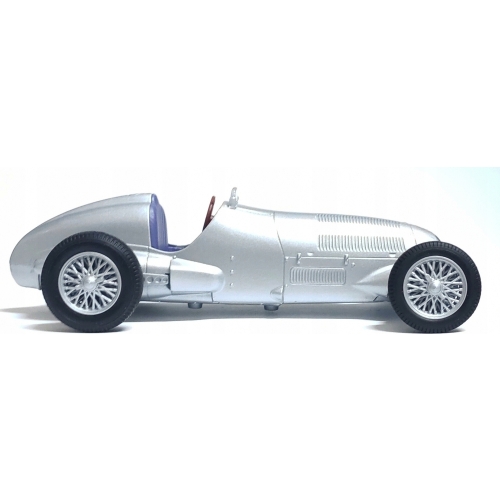 MERCEDES-BENZ W125 1937 METALOWY MODEL SAMOCHODU RESORAK WELLY 1:24 SREBRNY