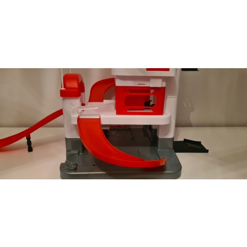 OGROMNA 8 x 19.4 x 43 cm Remiza strażacka Winda Rampy Teamsterz 3 Pojazdy