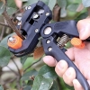 Sekator ogrodowy ręczny do gałęzi nożycowy Garden 15 cm mały zielony