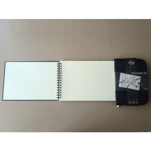 Zestaw: Szkicownik A4 50 kart 130g + Etui ołówków do szkicowania 17 element