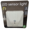 Lampa z czujnikiem ruchu led 3D schody szafa garderoba podszafkowa biała 9