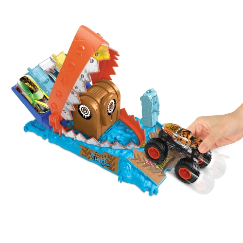 MONSTER TRUCK HOT WHEELS ARENA SMASHERS WYZWANIE REKINA HW TIGER SHARK