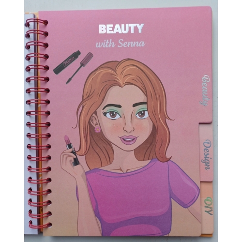 Kolorowanka Selfie Girls Creative Designer moda naklejki szablony 70 stron